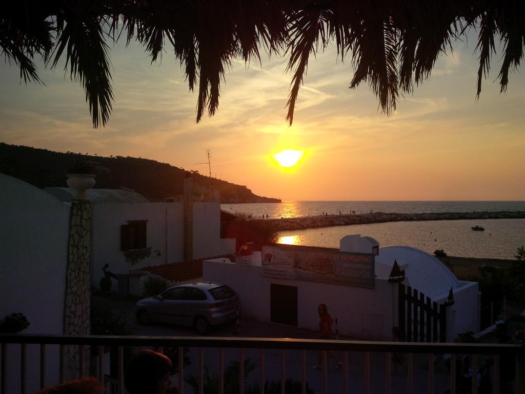 Blu Marine Casa A 10Mt Dalla Spiaggia Peschici Exterior photo